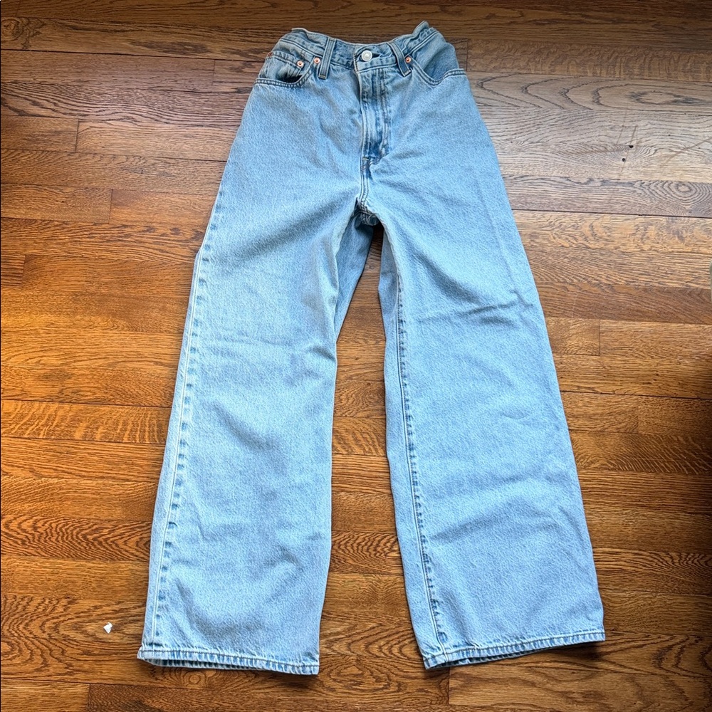 Vintage Levi’s - High Rise Light Wash
